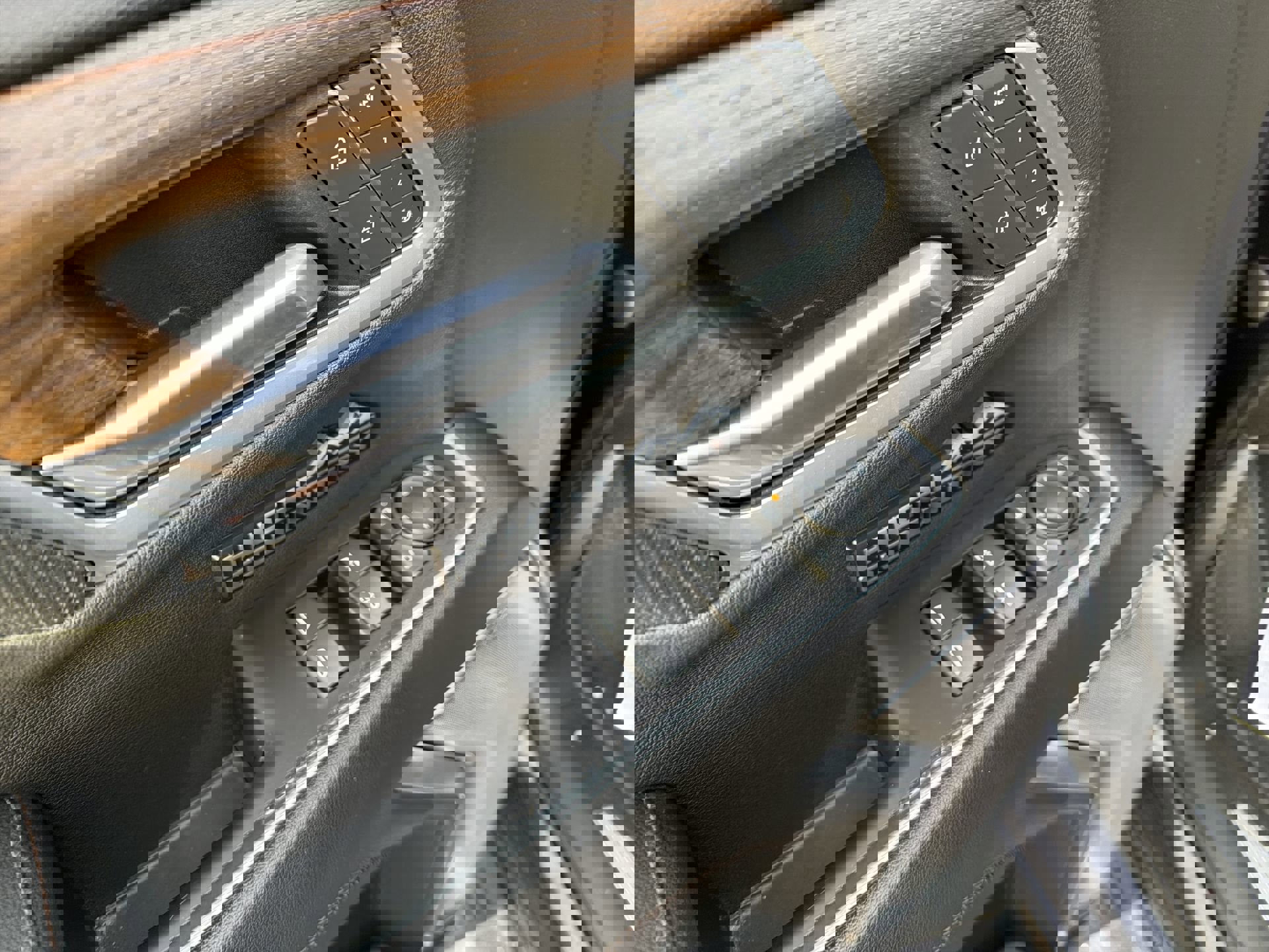 Certified 2022 Chevrolet Silverado 1500 High Country w/ High Country Premium Package image 30