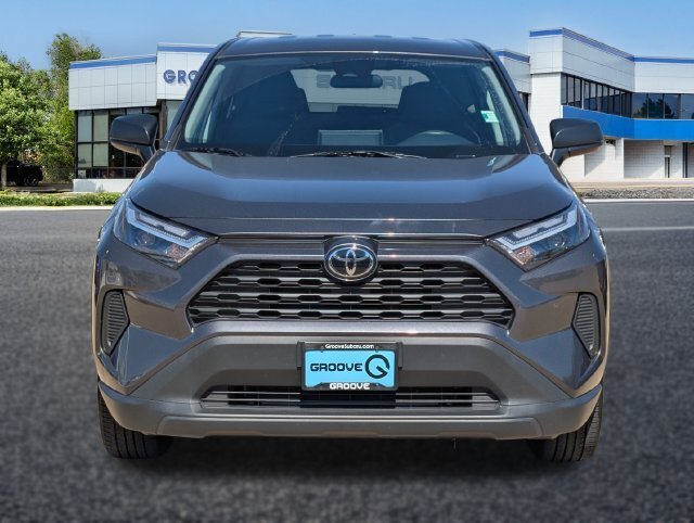 Used 2024 Toyota RAV4 LE AWD/4WD image 9