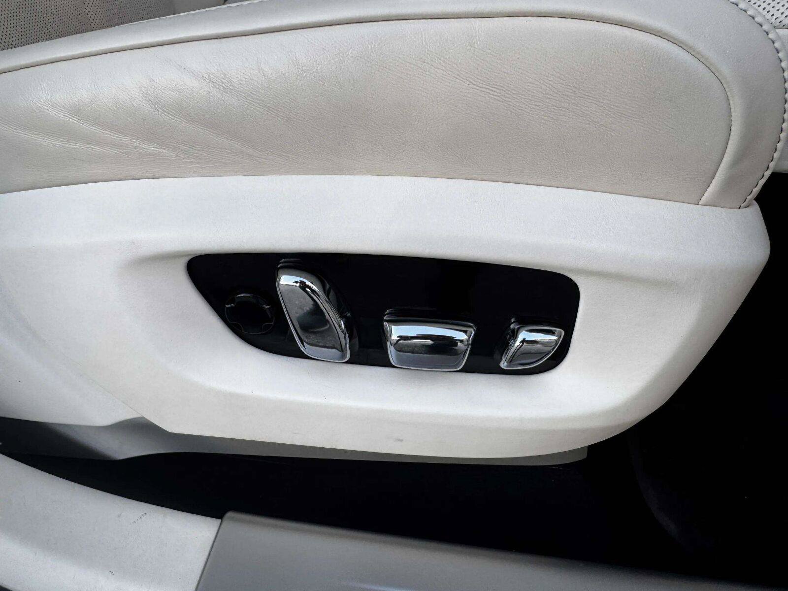 Used 2021 Rolls-Royce Ghost AWD/4WD image 50