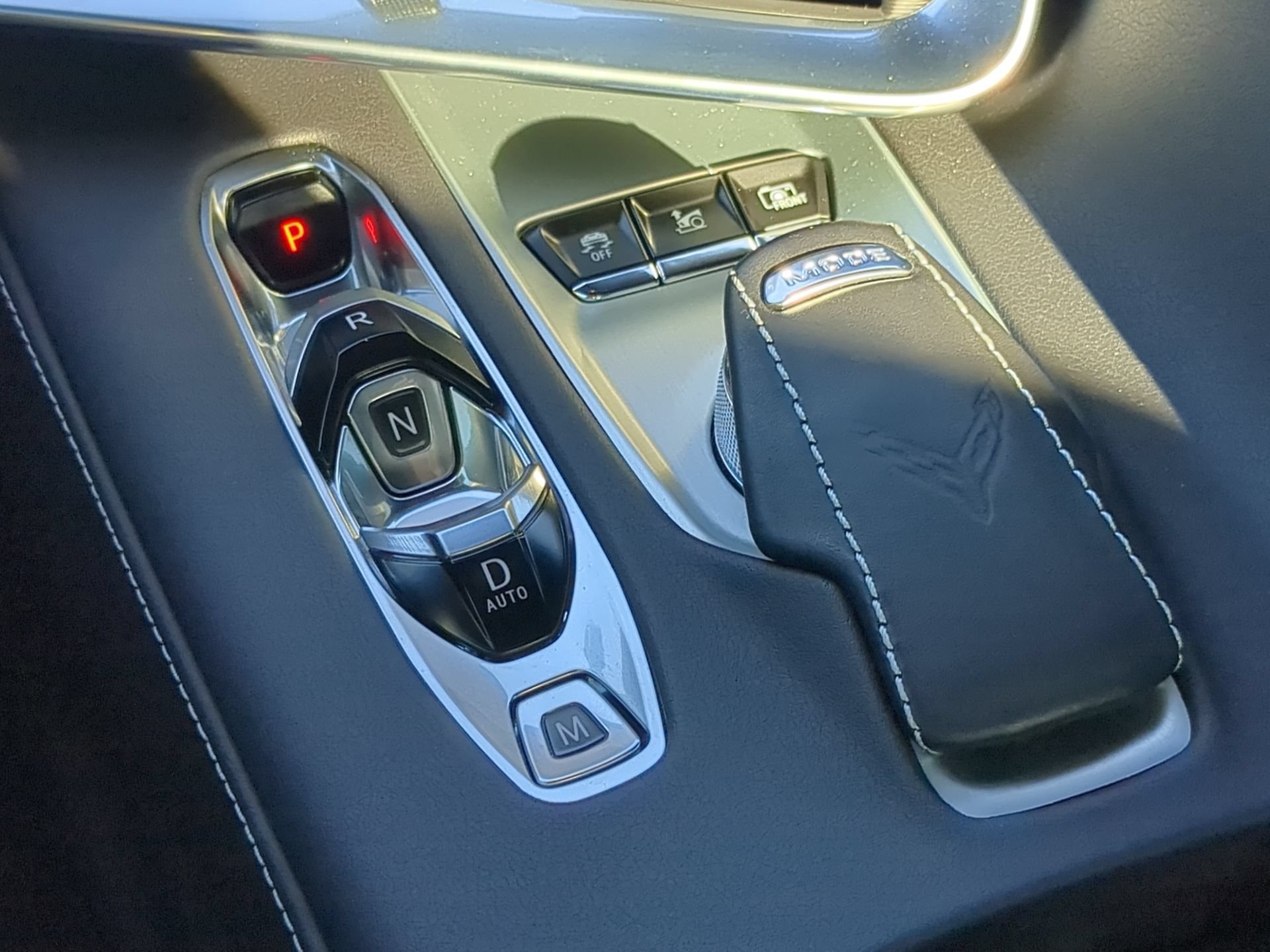 Used 2022 Chevrolet Corvette Stingray Preferred Cpe w/ Z51 Performance Package RWD image 61