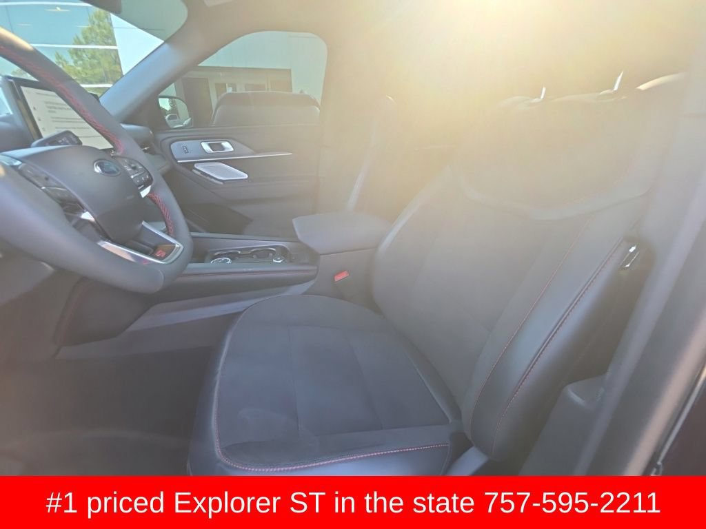 Used 2026 Ford Explorer ST w/ Sun And Sound Package AWD/4WD image 11