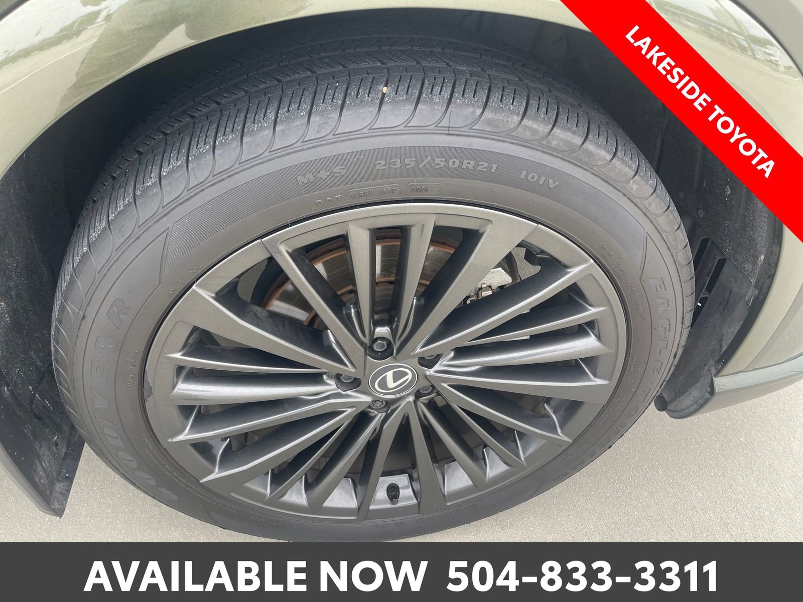 Used 2024 Lexus RX 350 Premium w/ Accessory Package (Z1) FWD image 10