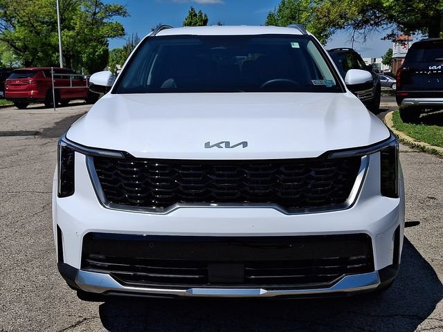Certified 2026 Kia Sorento EX AWD/4WD image 2