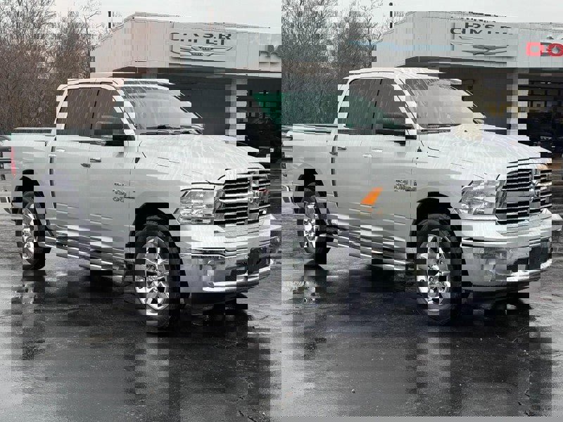 Used 2015 RAM 1500 Big Horn image 2