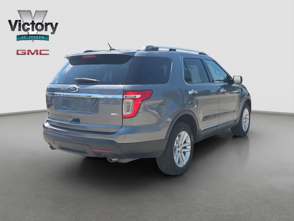 Used 2014 Ford Explorer XLT AWD/4WD image 18