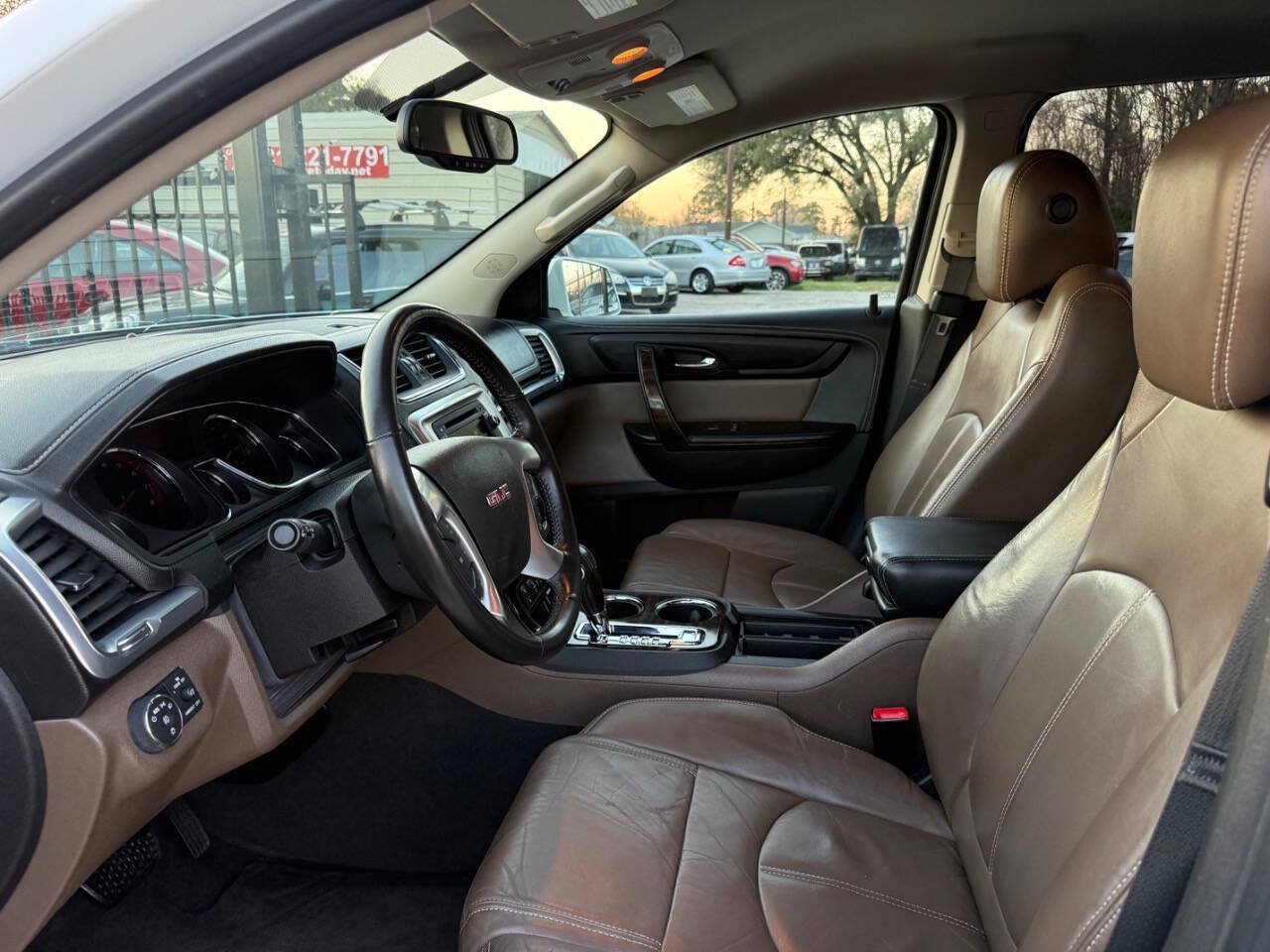 Used 2016 GMC Acadia SLT FWD image 14
