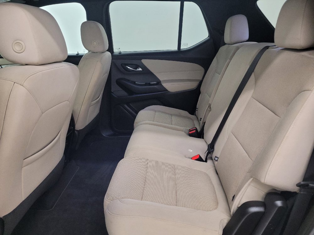 Used 2023 Chevrolet Traverse LS w/ Midnight/Sport Edition FWD image 18