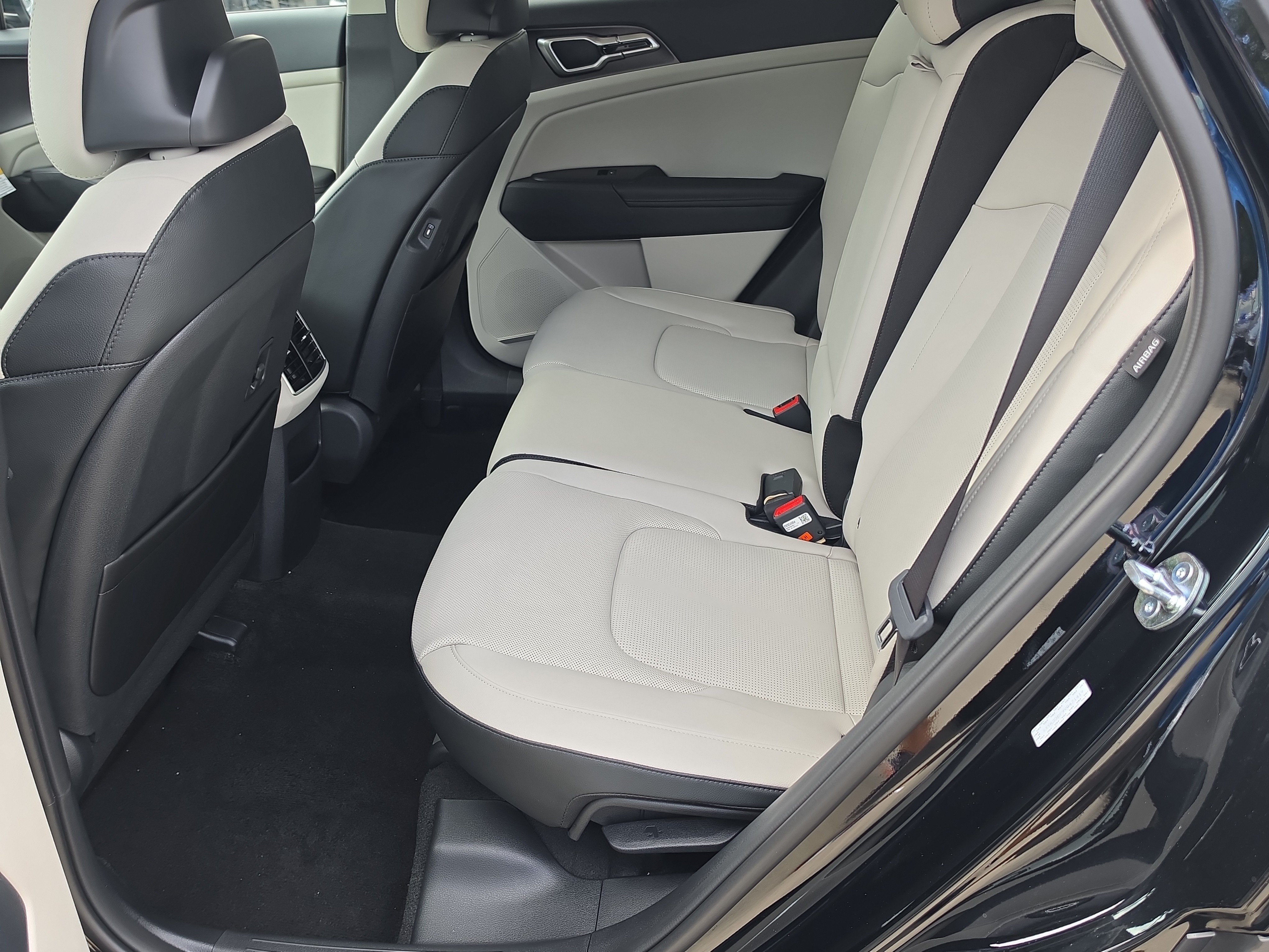 New 2027 Kia Sportage EX FWD image 17