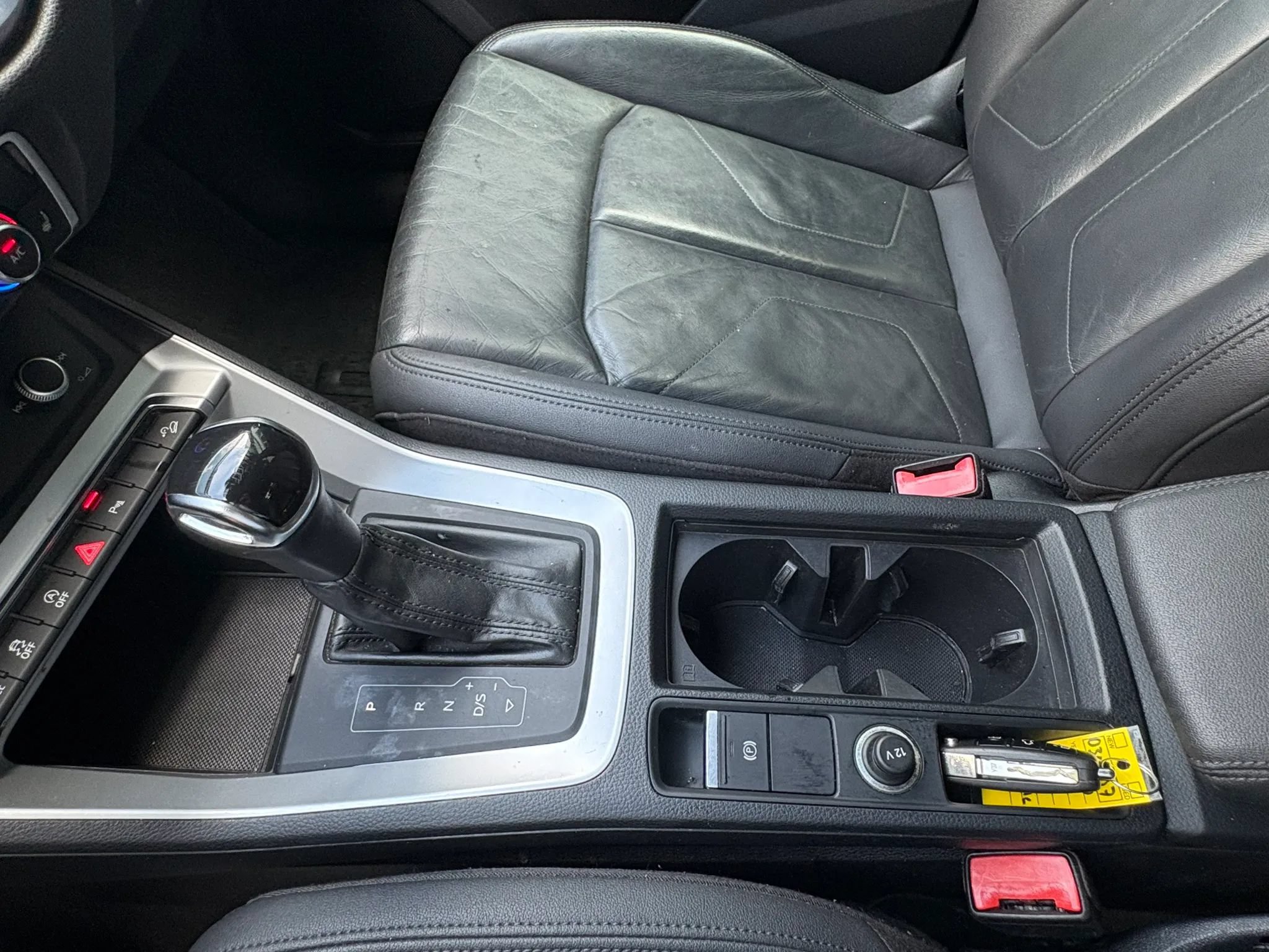 Used 2020 Audi Q3 2.0T Premium w/ Convenience Package AWD/4WD image 38