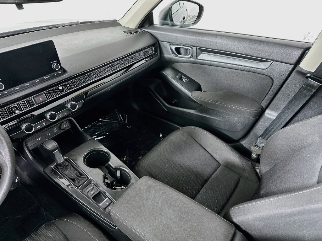 Used 2025 Honda Civic LX image 29
