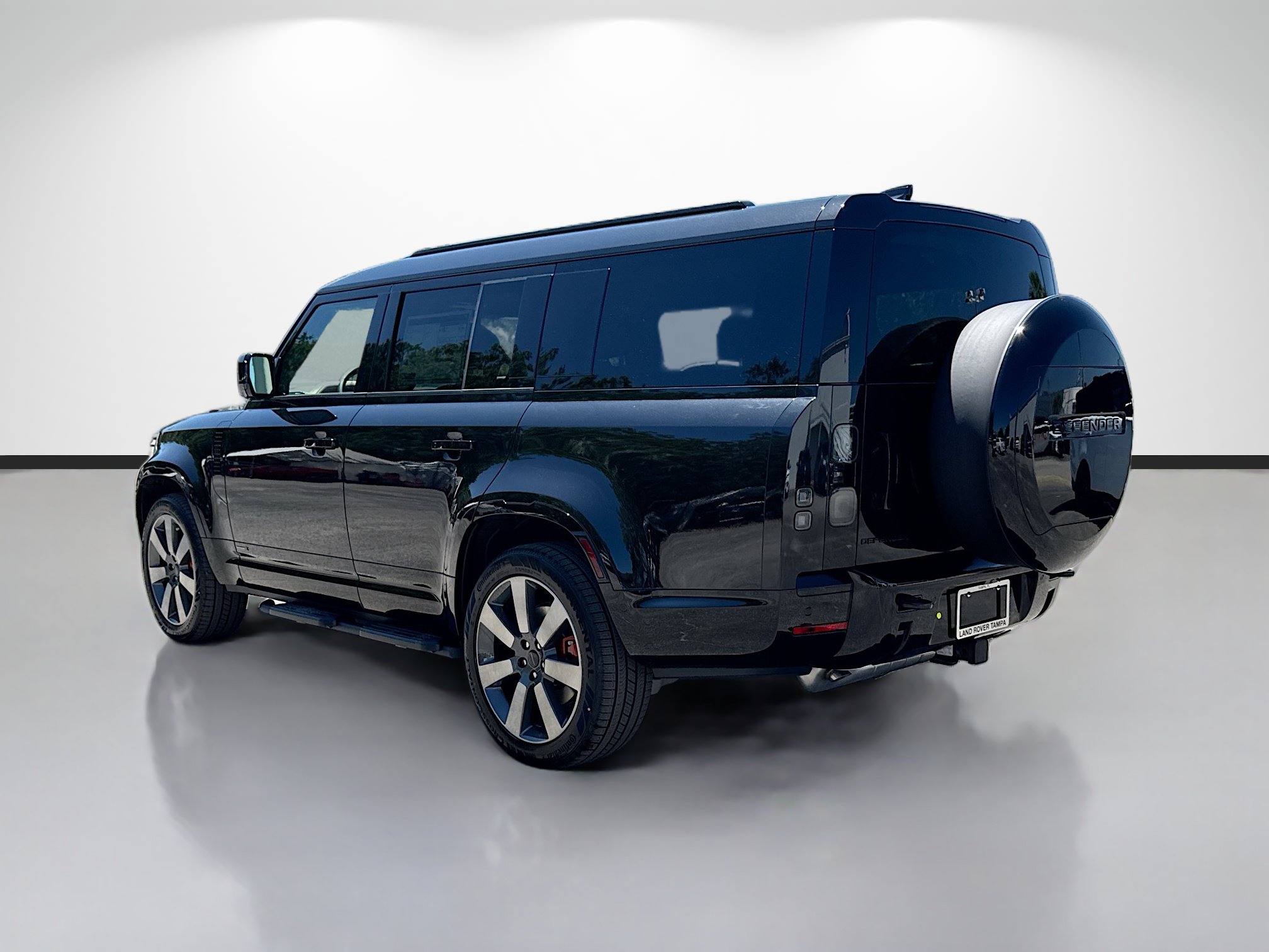 New 2026 Land Rover Defender 130 X AWD/4WD image 3