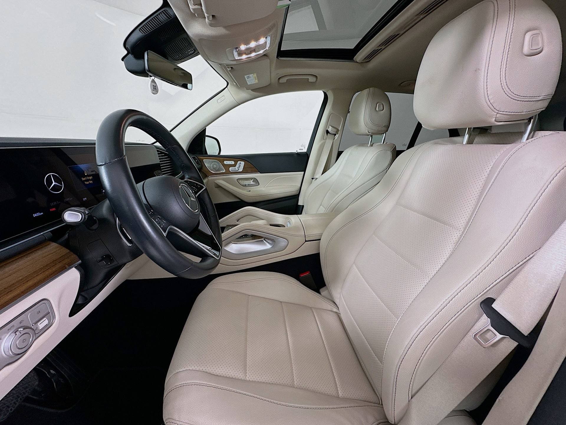 Certified 2025 Mercedes-Benz GLE 350 4MATIC image 23