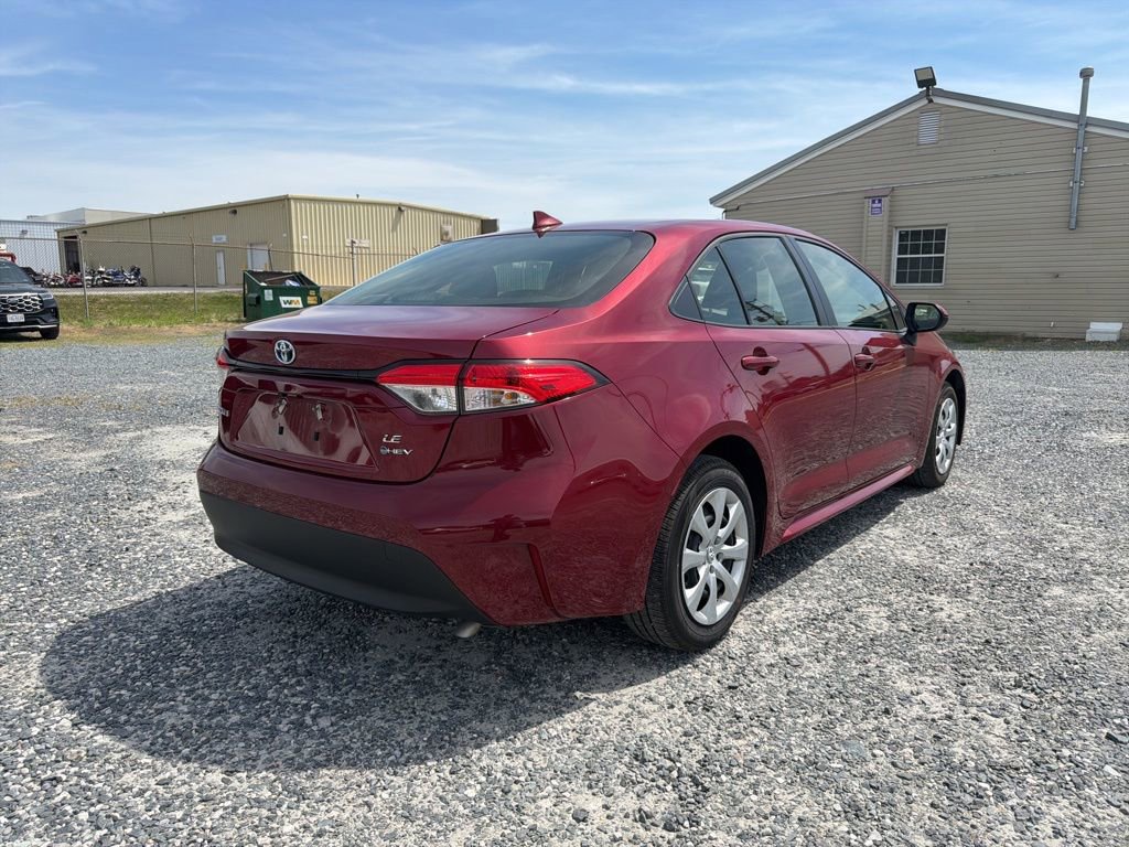 Used 2025 Toyota Corolla LE image 5