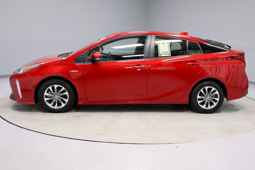 Used 2022 Toyota Prius Limited image 9