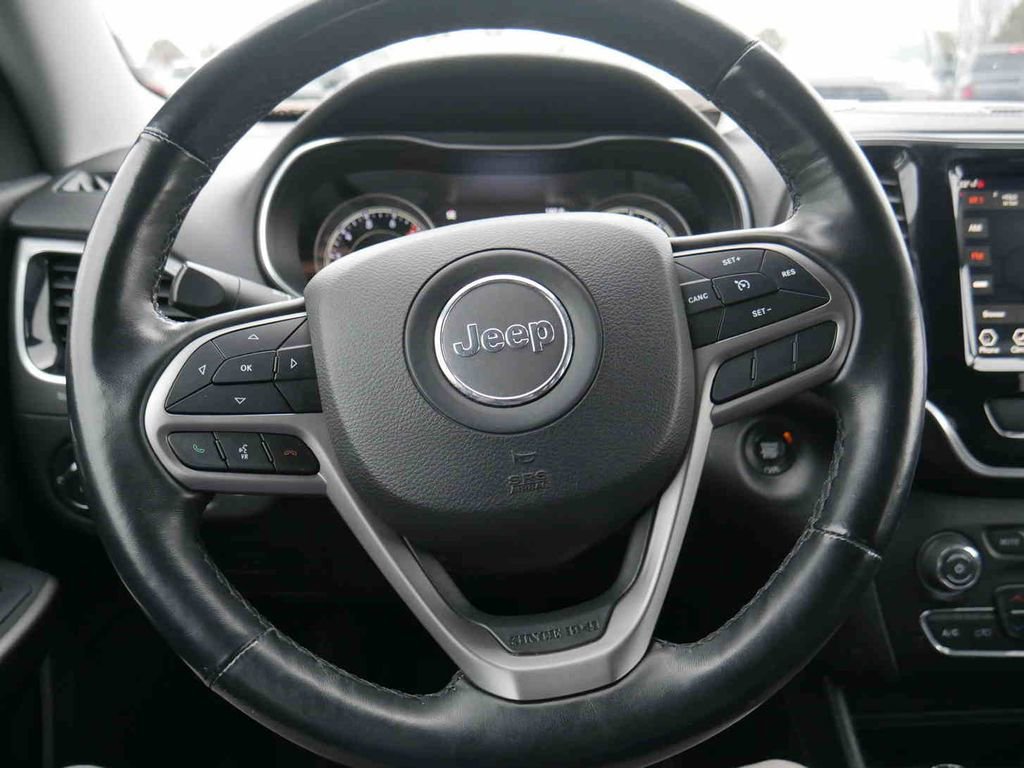 Used 2019 Jeep Cherokee Limited image 36