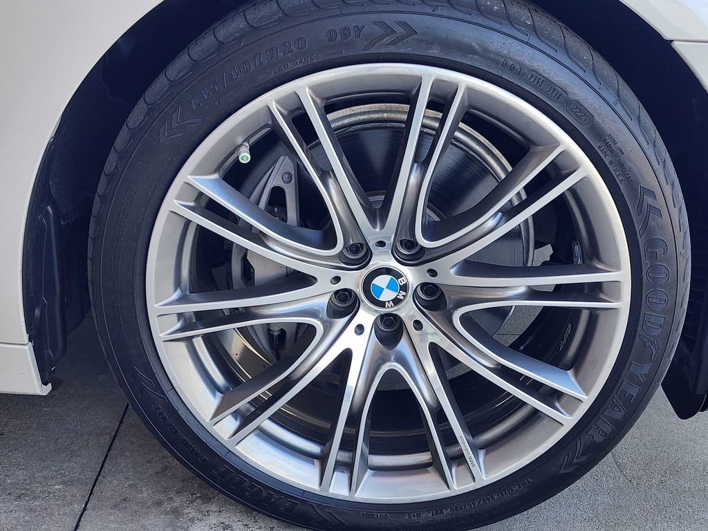 Used 2017 BMW 740i RWD image 4