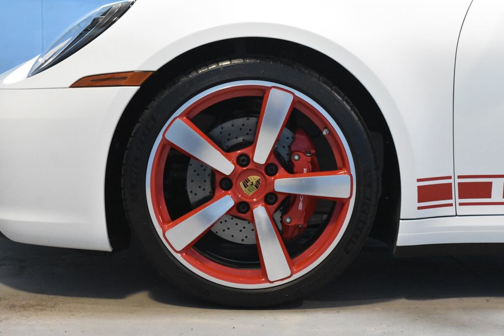 Certified 2024 Porsche 911 Carrera S RWD image 28