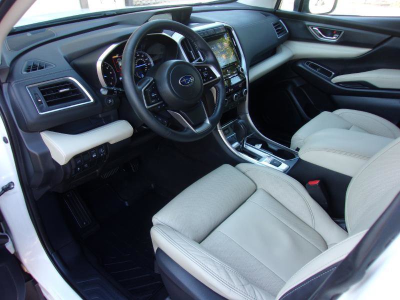 Used 2019 Subaru Ascent Limited w/ Popular Package #3 image 7