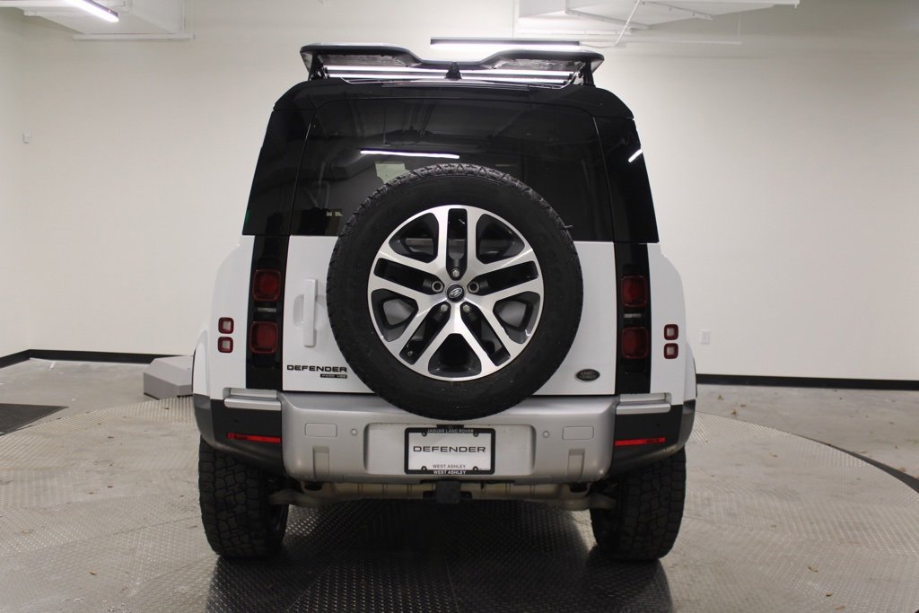 Used 2020 Land Rover Defender 110 HSE image 6