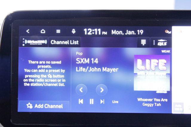 Used 2023 Hyundai Santa Fe Calligraphy image 34