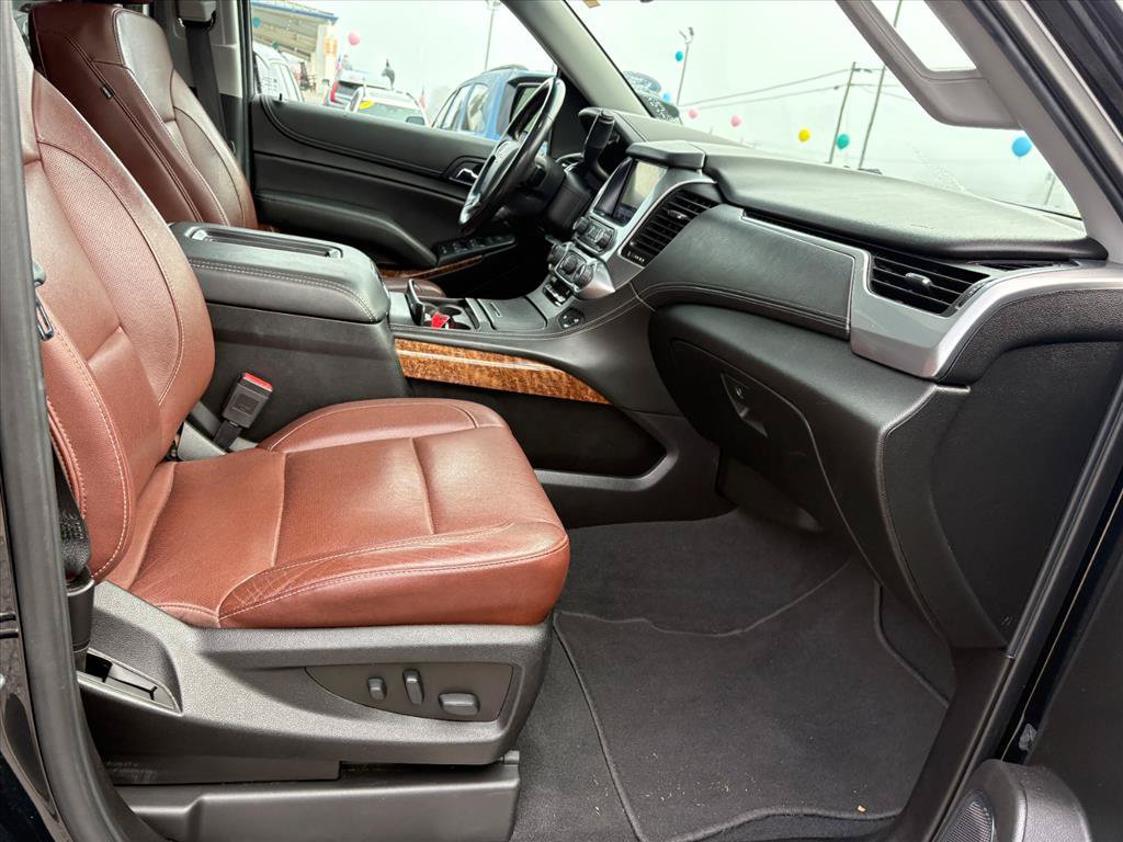 Used 2019 Chevrolet Tahoe Premier w/ Premier Plus Edition AWD/4WD image 19