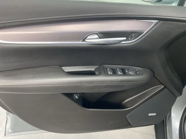 Used 2023 Cadillac XT5 Luxury w/ LPO, Floor Liner Package image 28