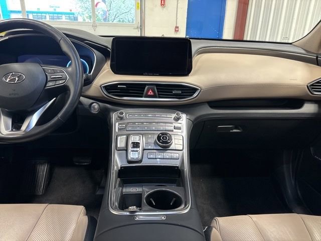 Used 2022 Hyundai Santa Fe Limited AWD/4WD image 16