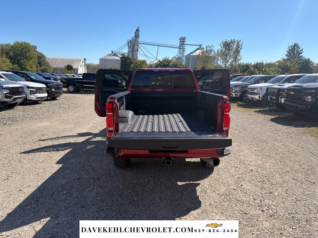 Used 2025 Chevrolet Silverado 3500 High Country w/ High Country Premium Package AWD/4WD image 32