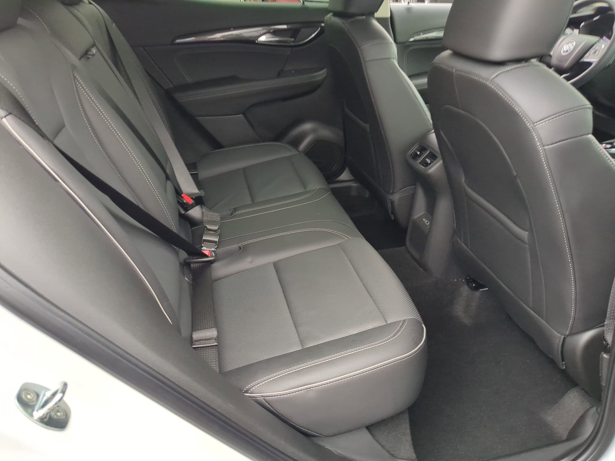 Certified 2023 Buick Envision Essence AWD/4WD image 26