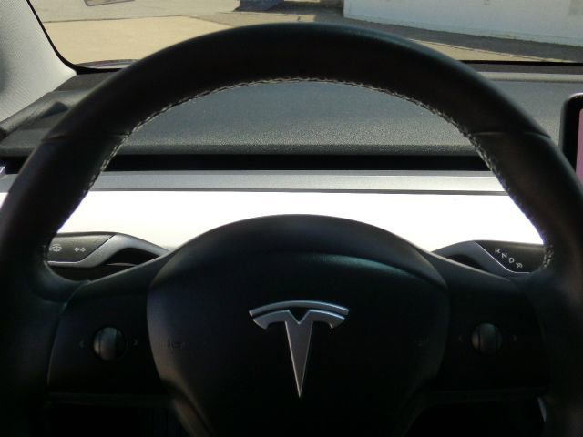 Used 2019 Tesla Model 3 Standard Range Plus RWD image 26