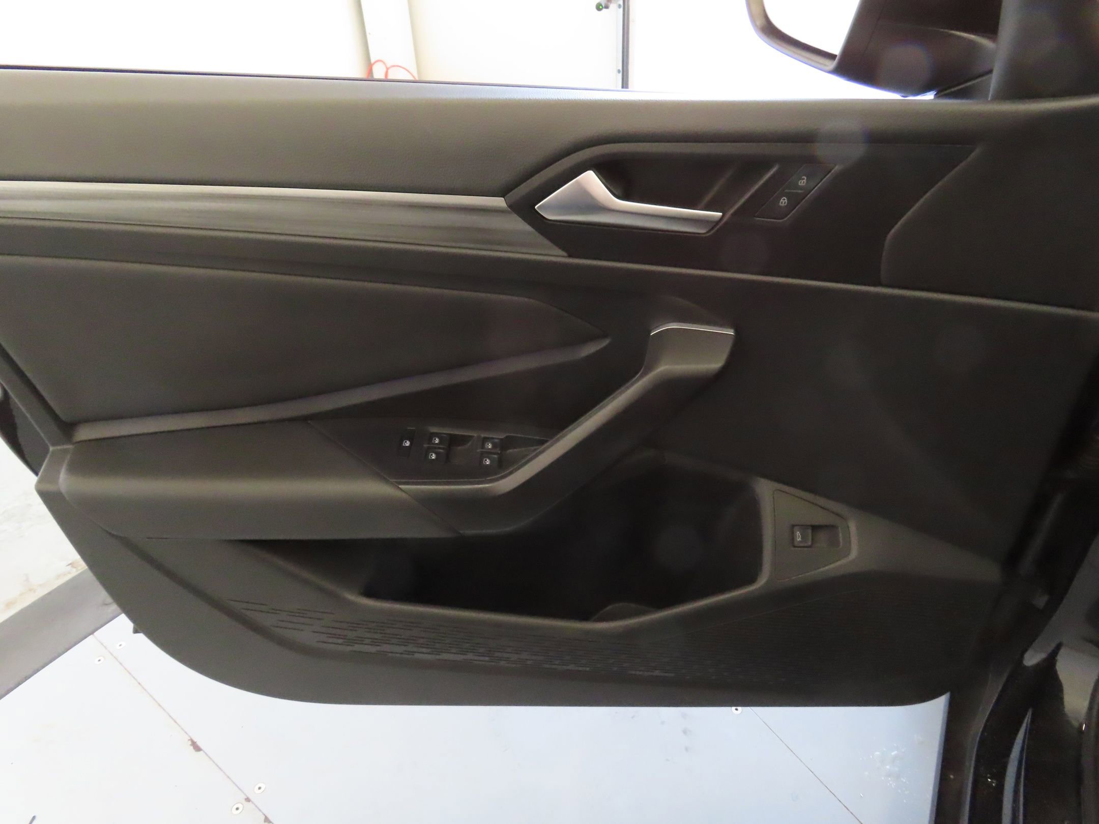 Used 2019 Volkswagen Jetta SEL image 11