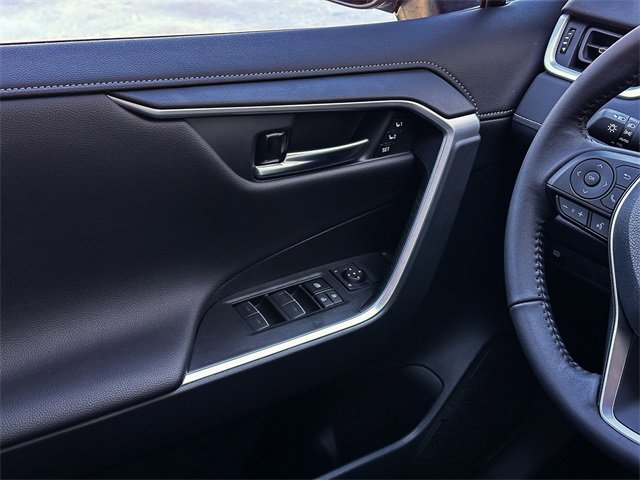 New 2025 Toyota RAV4 Limited image 20