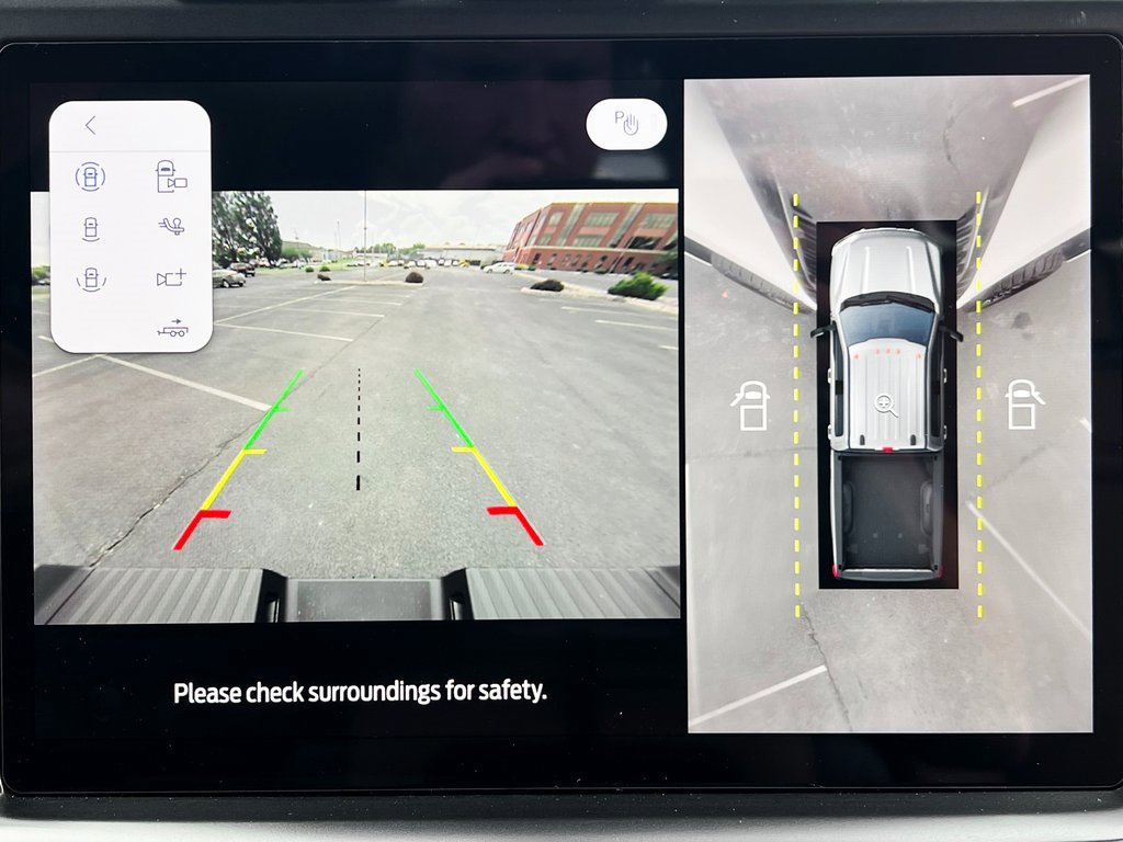 Used 2025 Ford F250 Platinum image 6