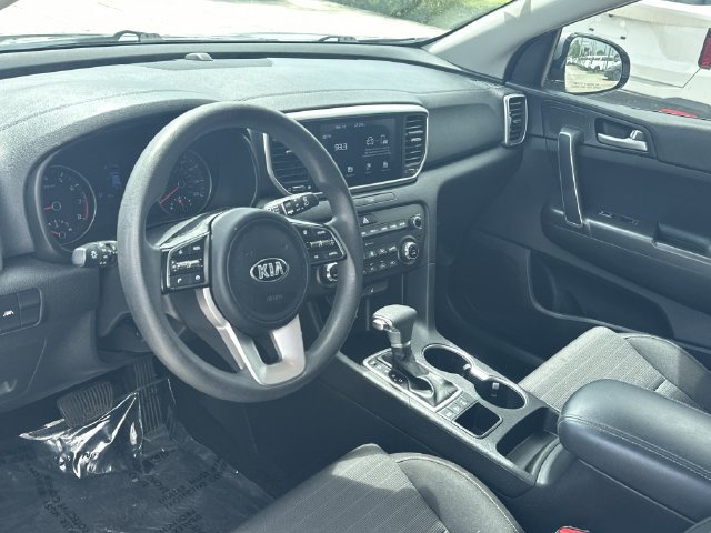 Used 2020 Kia Sportage LX w/ LX Popular Package AWD/4WD image 14