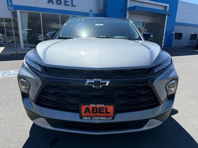 New 2026 Chevrolet Blazer LT w/ Sound & Technology Package AWD/4WD image 2