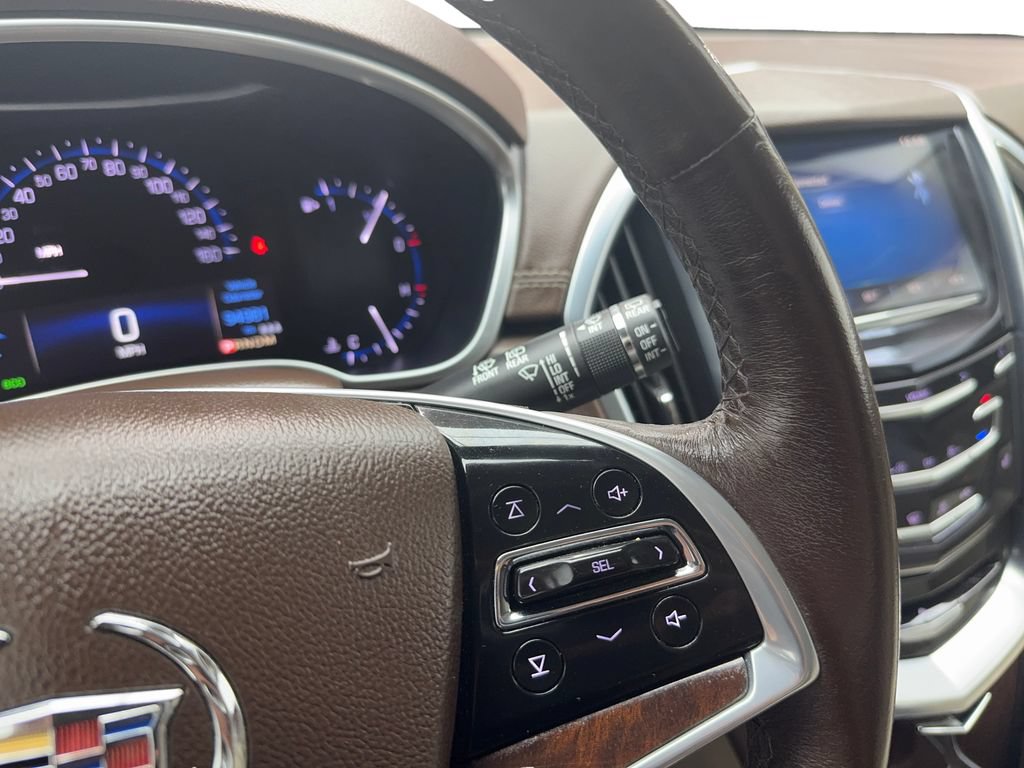 Used 2015 Cadillac SRX Luxury FWD image 38
