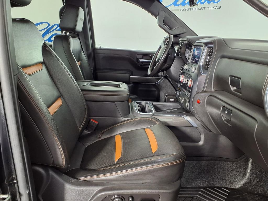 Used 2020 GMC Sierra 1500 AT4 w/ AT4 Premium Package AWD/4WD image 9