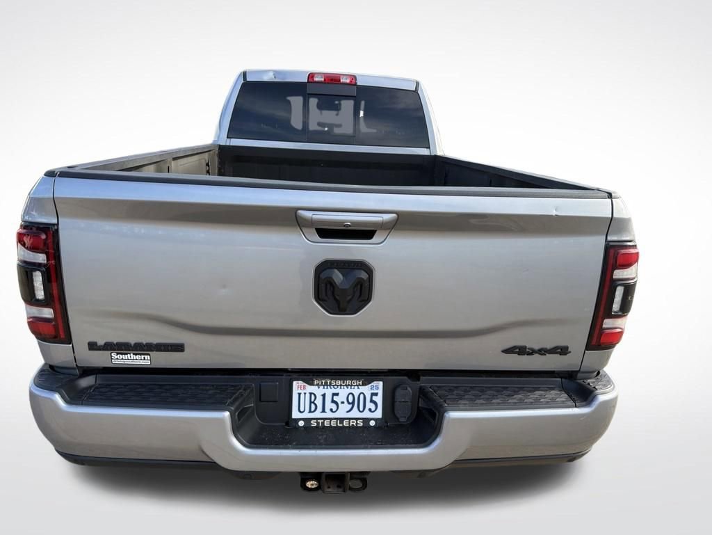 Used 2022 RAM 3500 Laramie w/ Night Edition AWD/4WD image 8