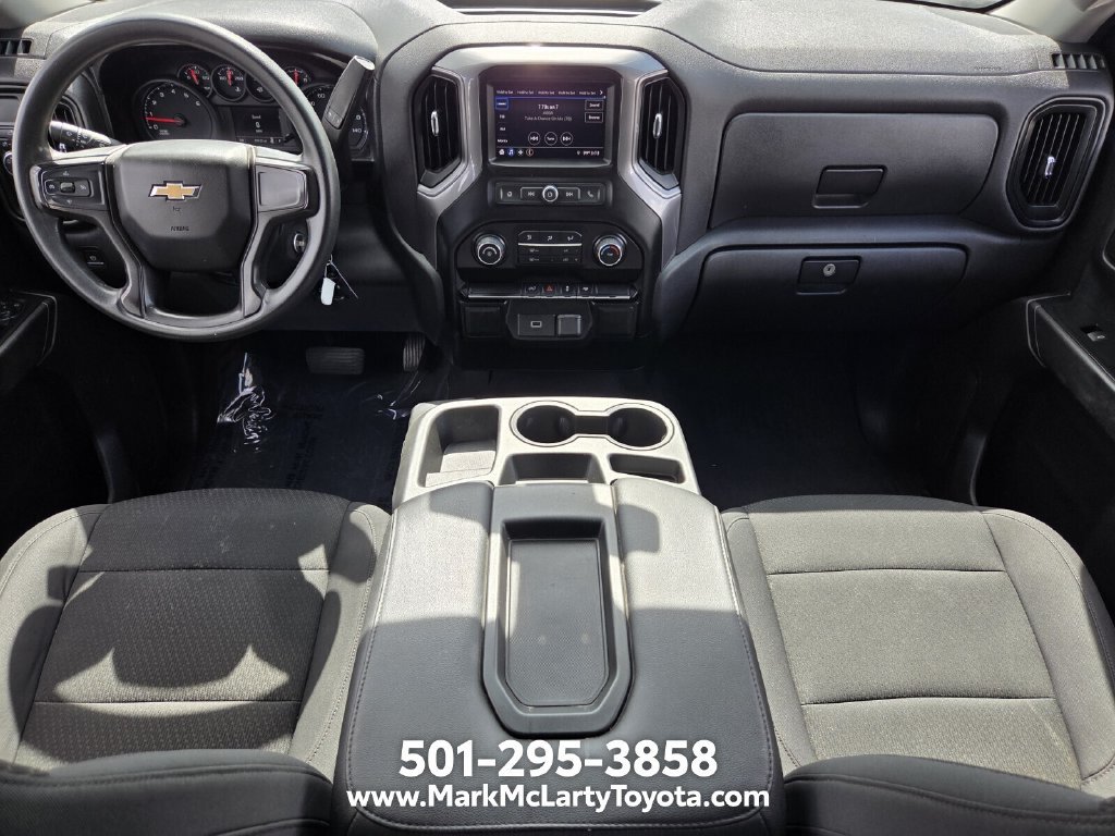 Used 2020 Chevrolet Silverado 1500 Custom w/ Custom Value Package RWD image 12
