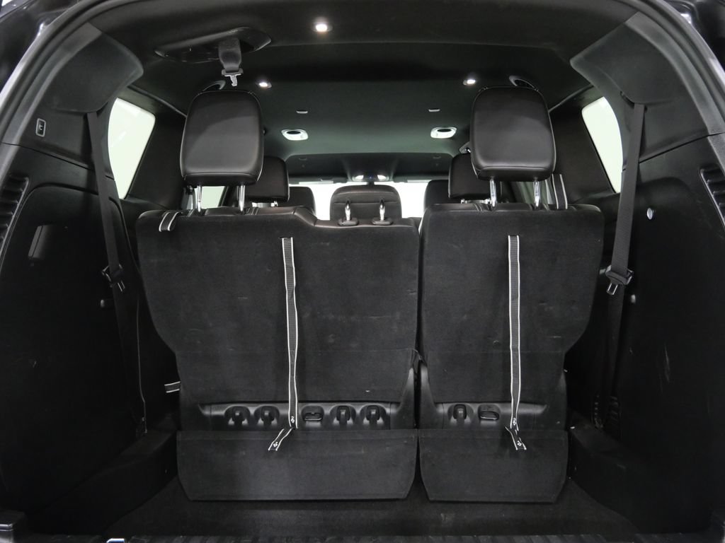 Used 2025 Chrysler Pacifica Select FWD image 26
