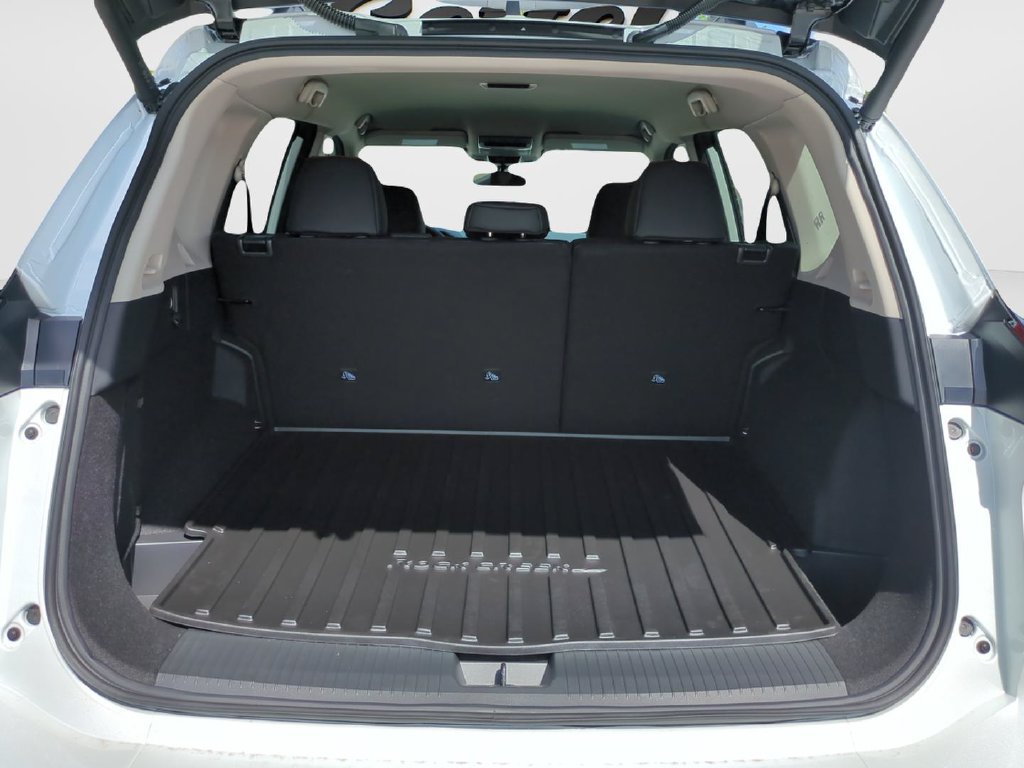 Certified 2026 Nissan Rogue SV AWD/4WD image 34