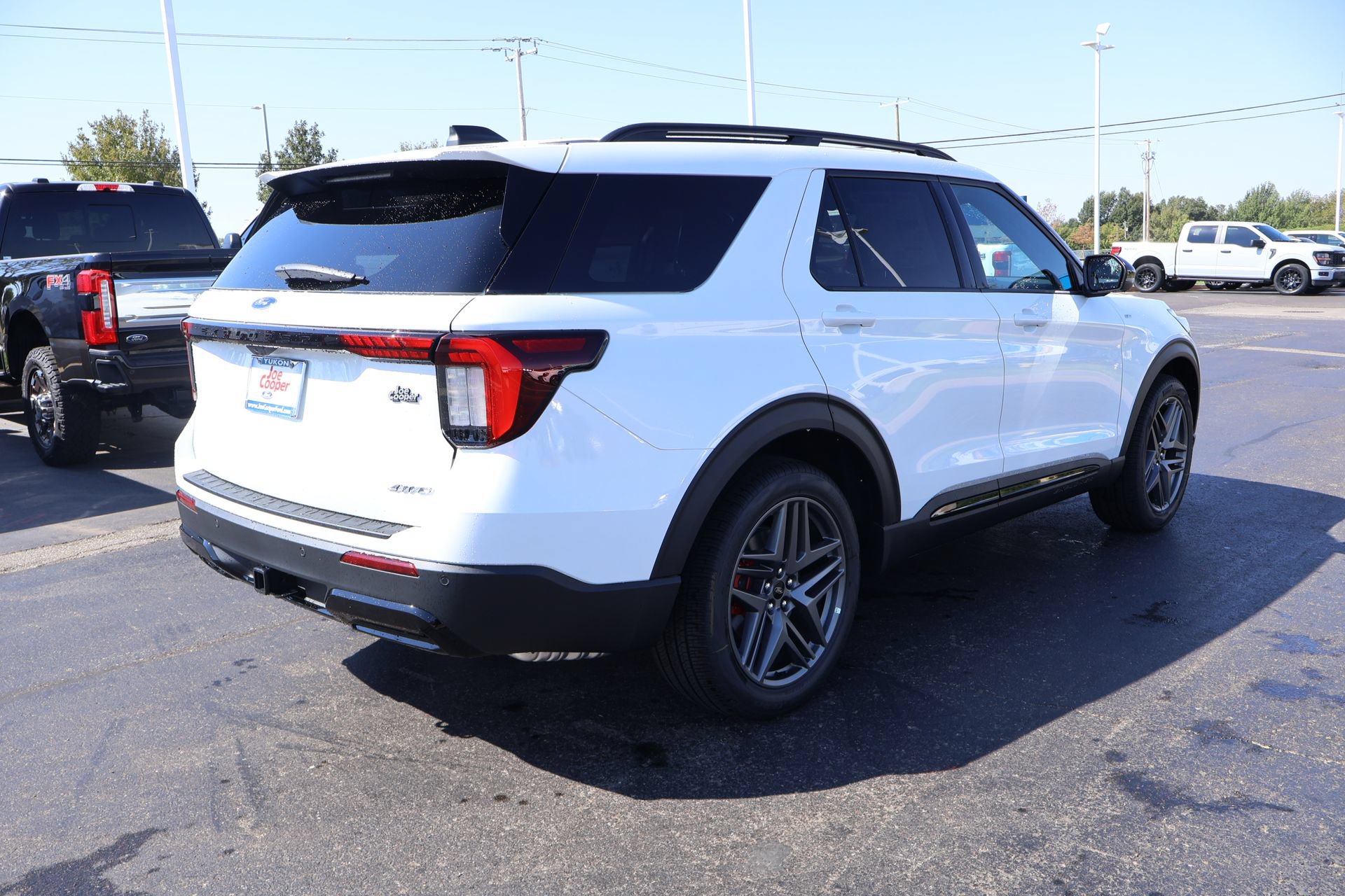 New 2026 Ford Explorer ST-Line w/ ST-Line Street Pack AWD/4WD image 22