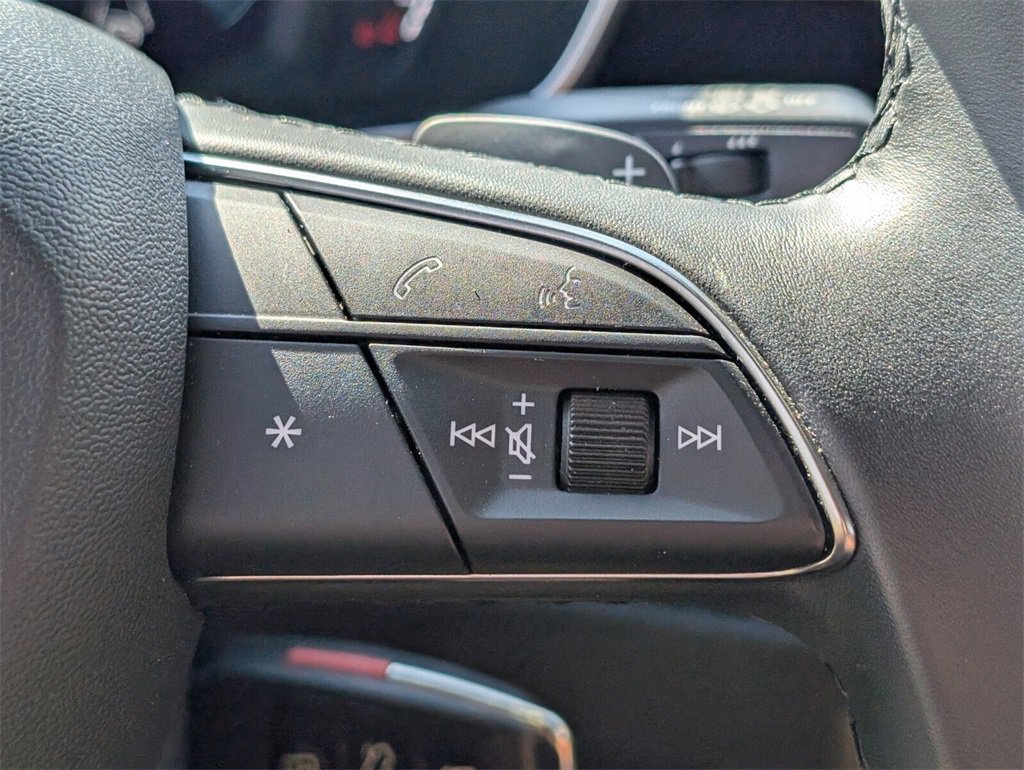 Used 2025 Audi Q3 2.0T Premium image 25