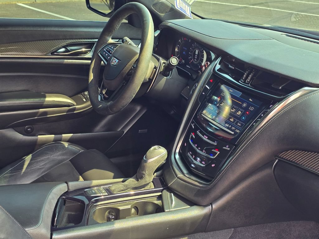 Used 2019 Cadillac CTS V w/ Carbon Fiber Package RWD image 18