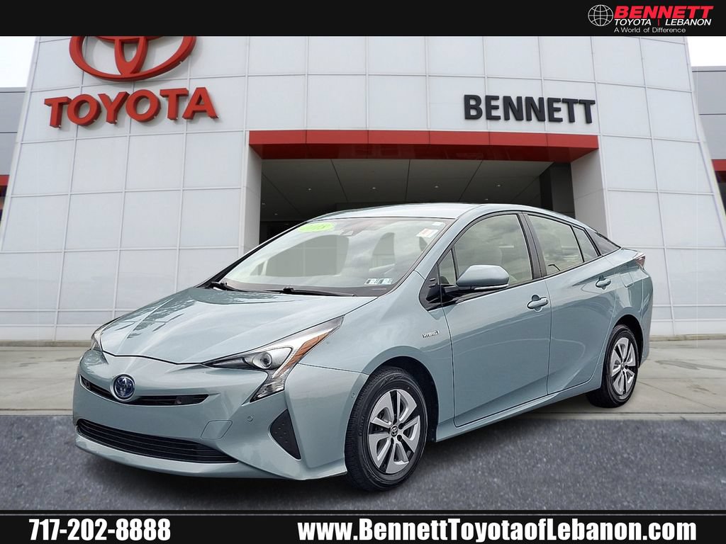 Certified 2018 Toyota Prius Three FWD image 1