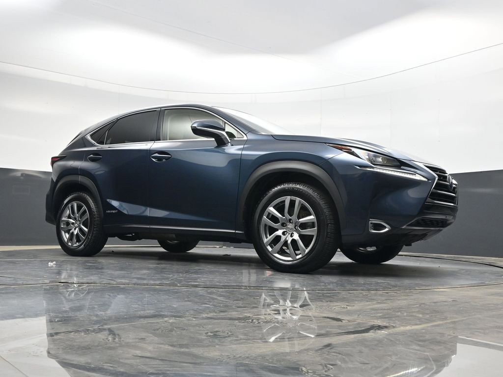 Used 2015 Lexus NX 300h FWD image 25