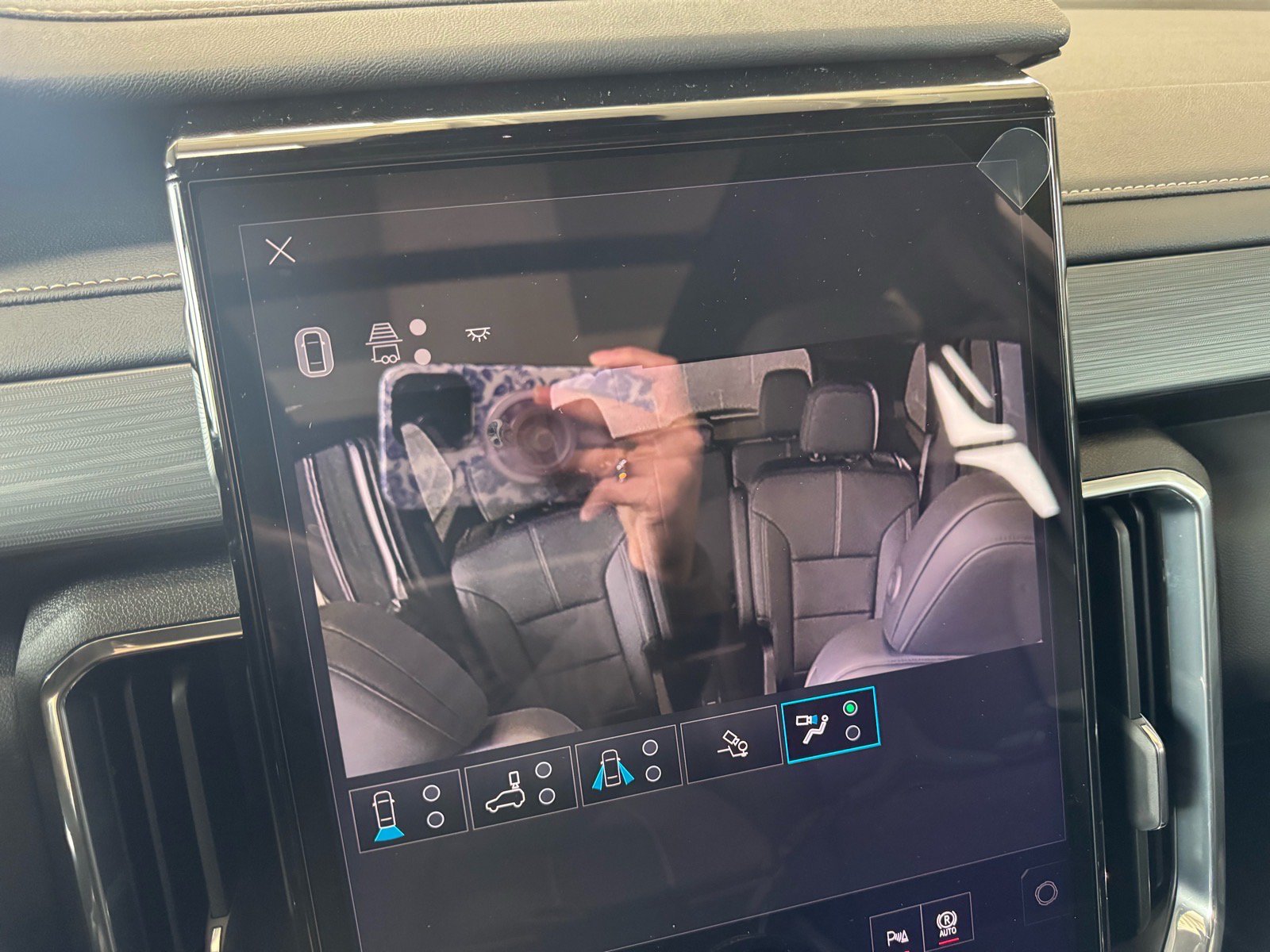 New 2027 GMC Acadia Elevation w/ Black Edition AWD/4WD image 30