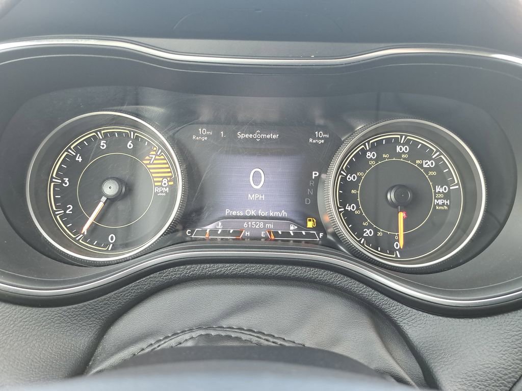 Used 2019 Jeep Cherokee Trailhawk w/ Cold Weather Group AWD/4WD image 19