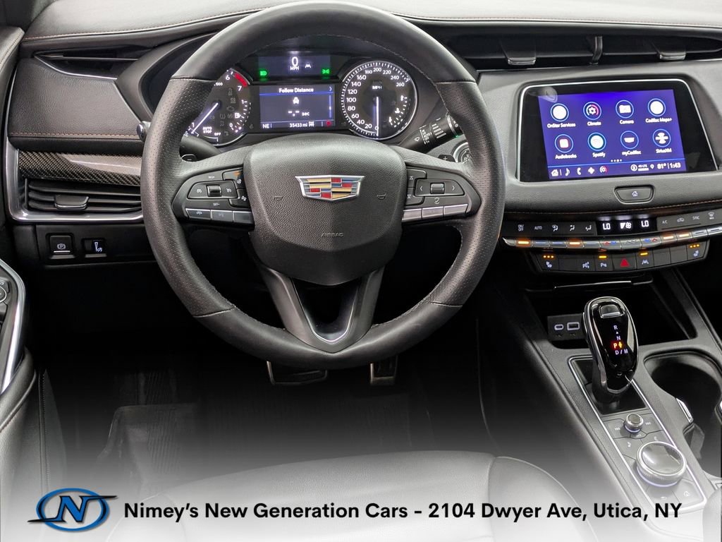 Used 2022 Cadillac XT4 Sport w/ Enhanced Visibility Package AWD/4WD image 4