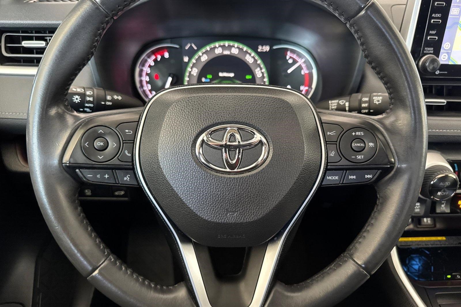 Certified 2019 Toyota RAV4 Limited w/ Advanced Technology Package FWD image 17